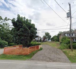 Photo 1: 312 NORTH SHORE Boulevard W in Burlington: Vacant Land for sale : MLS®# H4158335