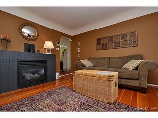 Photo 10: 1725 Lillian Rd in VICTORIA: Vi Fairfield East Half Duplex for sale (Victoria)  : MLS®# 627033