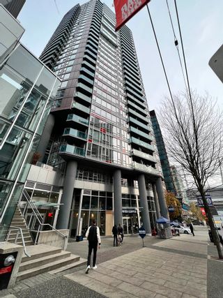 Photo 9: 701 233 ROBSON Street in Vancouver: Downtown VW Condo for sale in "TV TOWER 2" (Vancouver West)  : MLS®# R2738220