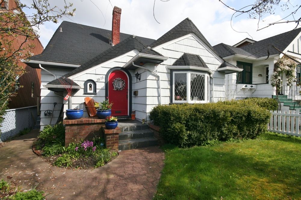 Main Photo:  in Vancouver: Home for sale : MLS®# V884540