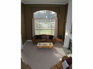 Photo 3: 22345 47A Avenue in Langley: Murrayville House for sale in "Murrayville" : MLS®# F1406018