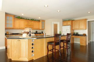 Photo 4: 15821 36 Avenue in South Surrey: Morgan Creek Home for sale ()  : MLS®# F1022837