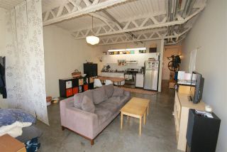Photo 4: 315 350 E 2ND Avenue in Vancouver: Mount Pleasant VE Condo for sale in "MAINSPACE" (Vancouver East)  : MLS®# R2279640