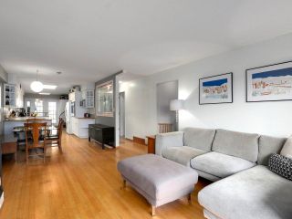 Photo 5: 4285 ST. GEORGE STREET in Vancouver: Fraser VE House for sale (Vancouver East)  : MLS®# R2433142