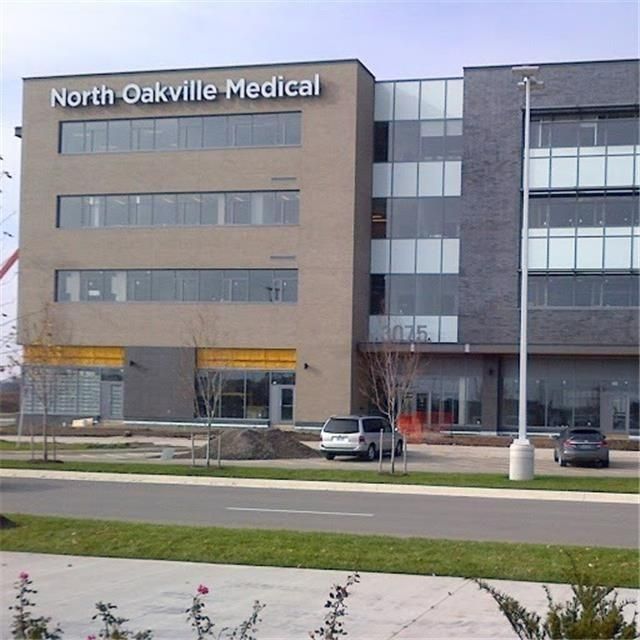 Main Photo: 420 3075 Hospital Gate in Oakville: Uptown Core Property for lease : MLS®# W5832646