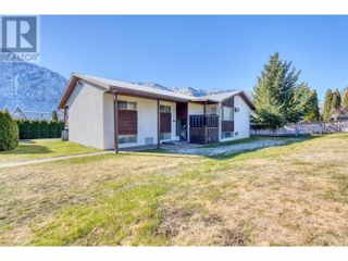 Photo 5: 716 3RD Avenue in Keremeos: Other for sale : MLS®# 10301934