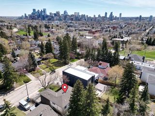 Photo 1: 1323 16 Street NW in Calgary: Hounsfield Heights/Briar Hill Detached for sale : MLS®# A2139098