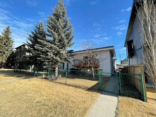 Main Photo: 5 4636 73 Street NW in Calgary: Bowness Row/Townhouse for sale : MLS®# A2019663