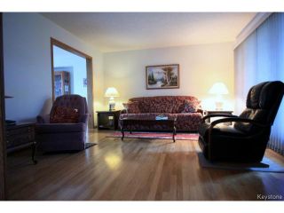 Photo 2: 40 Lonergan Place in WINNIPEG: Windsor Park / Southdale / Island Lakes Residential for sale (South East Winnipeg)  : MLS®# 1512356