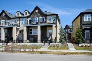 Photo 2: 72 Cranbrook Drive SE in Calgary: Cranston Row/Townhouse for sale : MLS®# A2046226
