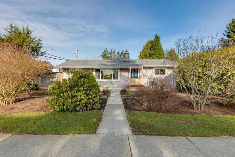 FEATURED LISTING: 14407 17 Avenue Surrey