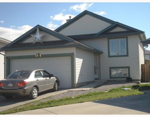 Main Photo: 164 APPLEMONT Close SE in CALGARY: Applewood Residential Detached Single Family for sale (Calgary)  : MLS®# C3345307