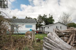 Photo 4: 3813 Island Hwy S in Campbell River: House for sale : MLS®# 960310