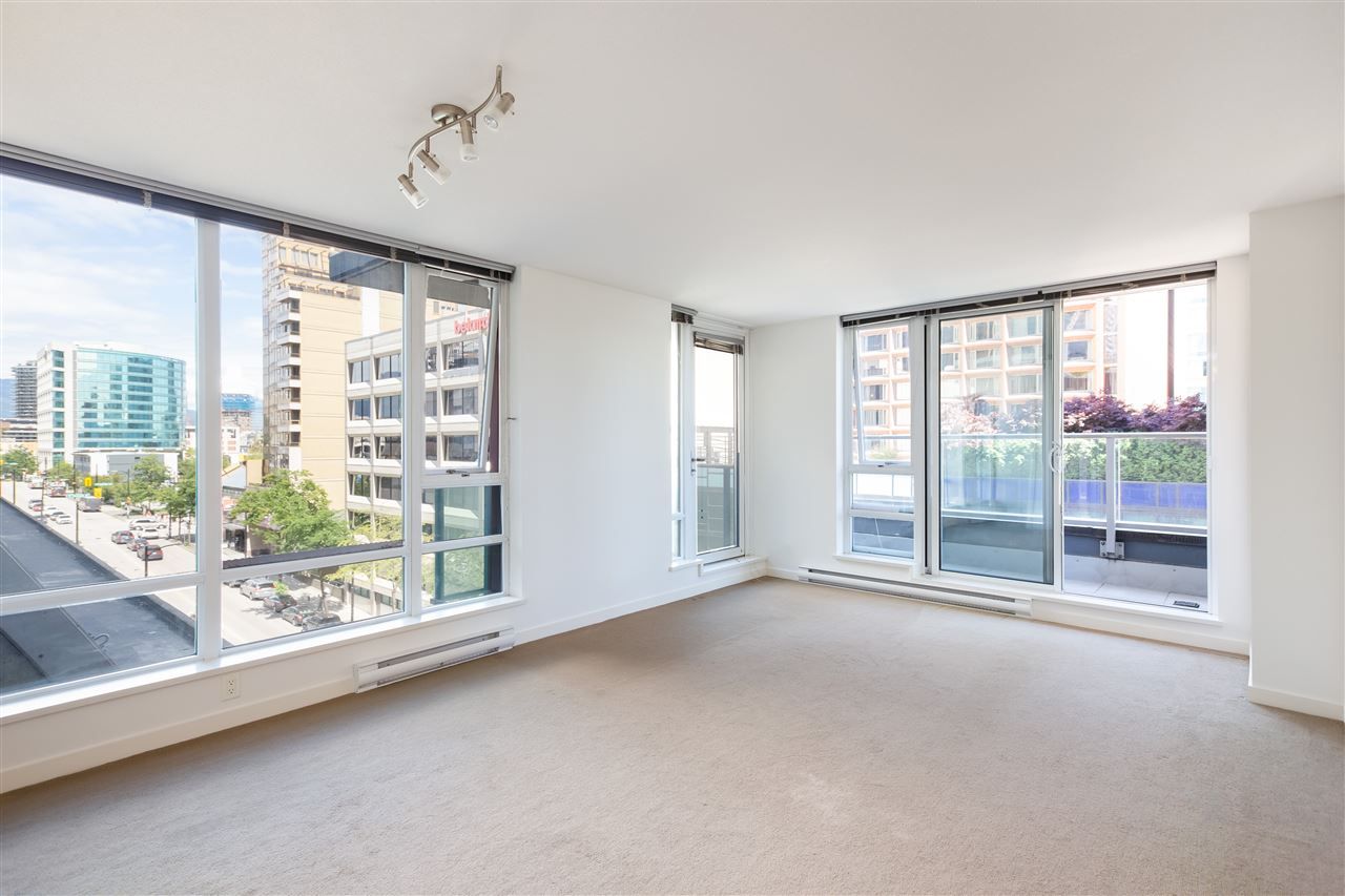 Main Photo: 703 233 ROBSON STREET in : Downtown VW Condo for sale : MLS®# R2378556