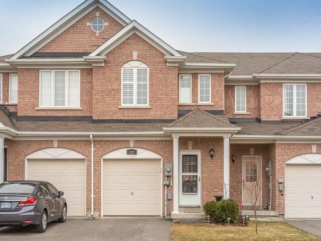 Main Photo: 202 Tom Taylor Crescent in Newmarket: Summerhill Estates House (2-Storey) for sale : MLS®# N3758004