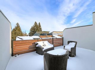 Photo 11: 2814 Edmonton Trail NE in Calgary: Winston Heights/Mountview Row/Townhouse for sale : MLS®# A1074962