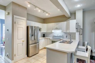 Photo 6: 62 Inverness Square SE in Calgary: McKenzie Towne Row/Townhouse for sale : MLS®# A1194763