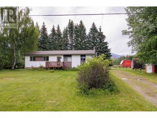 Photo 5: 1090 DYKE ROAD in McBride: House for sale : MLS®# R2790221