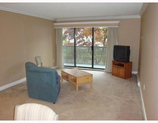 Photo 4: Photos: 214 1210 PACIFIC Street in Coquitlam: North Coquitlam Condo for sale in "GLENVIEW MANOR" : MLS®# V777003