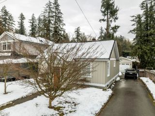 Photo 2: 34030 MCCRIMMON Drive in Abbotsford: Central Abbotsford House for sale : MLS®# R2757153