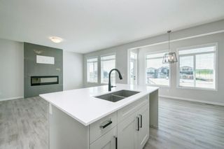 Photo 14: 89 Creekside Way SW in Calgary: C-168 Detached for sale : MLS®# A1013282
