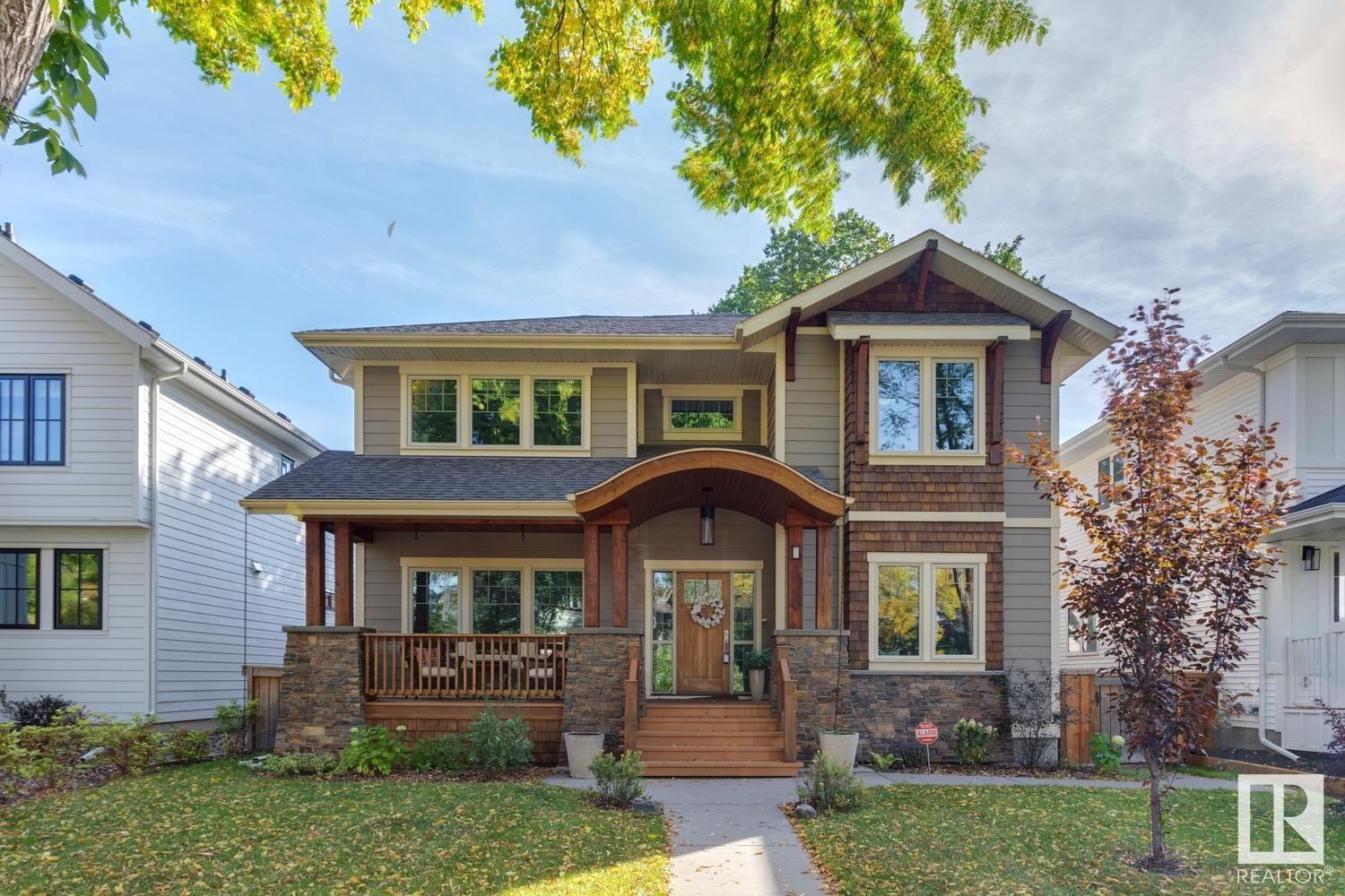 Main Photo: 10339 140 Street in Edmonton: Zone 11 House for sale : MLS®# E4356362