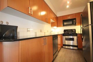 Photo 4: 806 63 KEEFER Place in Vancouver: Downtown VW Condo for sale (Vancouver West)  : MLS®# R2123713