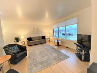 Photo 3: 75 Lonsdale Drive in Winnipeg: Heritage Park Residential for sale (5H)  : MLS®# 202107917