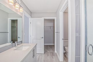 Photo 19: 936 Crestridge Common SW in Calgary: Crestmont Row/Townhouse for sale : MLS®# A2014351