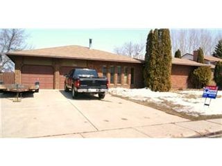 Photo 1: 524 Wilken Crescent: Warman Single Family Dwelling for sale (Saskatoon NW)  : MLS®# 386510