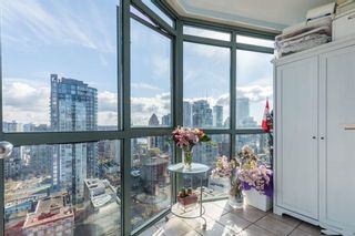Photo 7: 2207 1188 HOWE Street in Vancouver: Downtown VW Condo for sale in "1188 HOWE" (Vancouver West)  : MLS®# R2787714