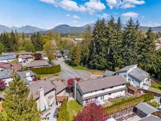 Photo 3: 12610 THORNTON Place in Maple Ridge: West Central House for sale : MLS®# R2874107