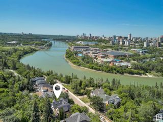 Photo 1: 10043 91 Avenue in Edmonton: Zone 15 House for sale : MLS®# E4344662