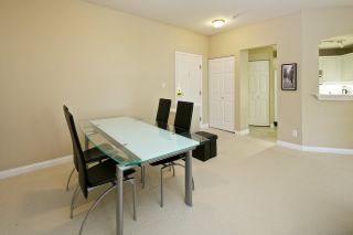 Photo 5: 212 5835 HAMPTON Place in Vancouver: University VW Condo for sale in "St. James" (Vancouver West)  : MLS®# R2037637