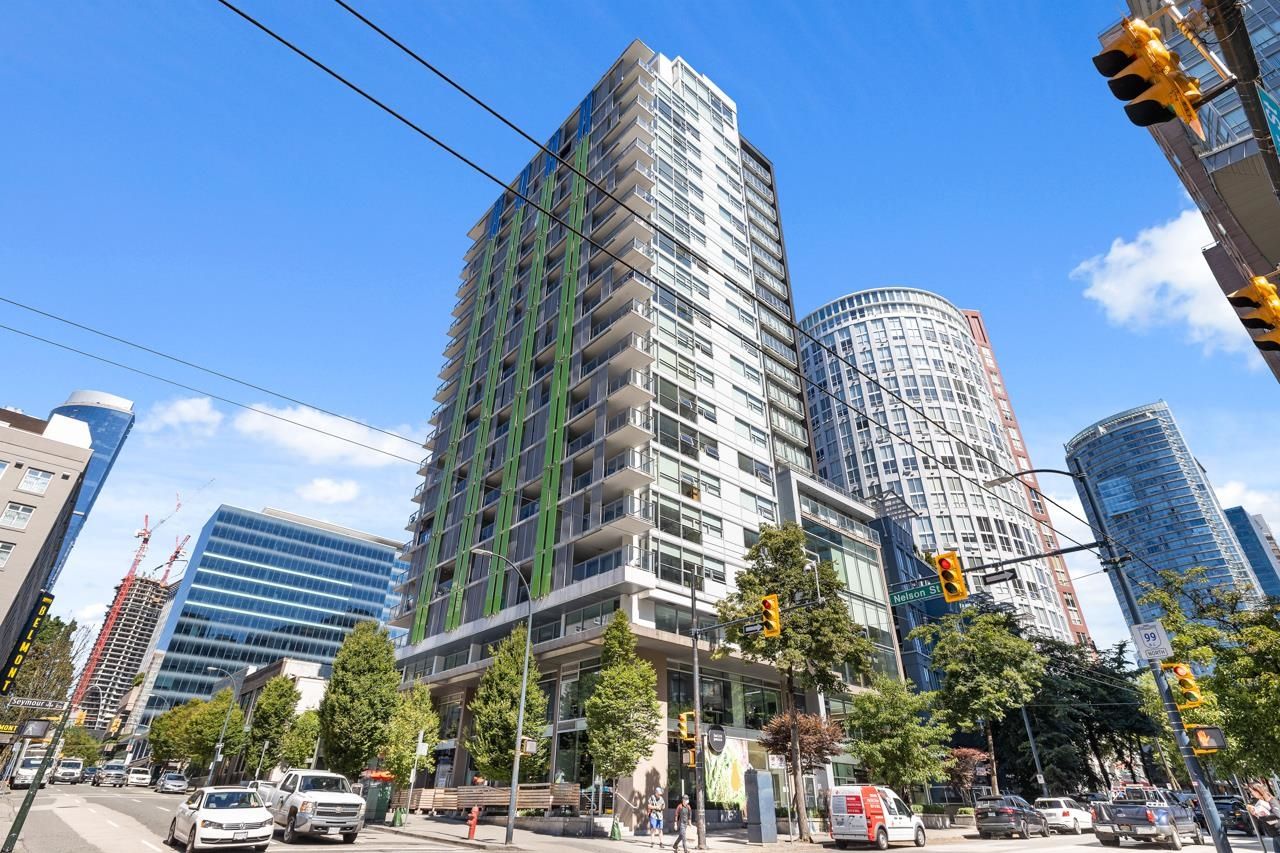 Main Photo: 1801 999 SEYMOUR Street in Vancouver: Downtown VW Condo for sale in "999 Seymour" (Vancouver West)  : MLS®# R2715585