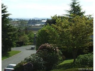 Photo 15: 2371 Moore Pl in VICTORIA: CS Tanner House for sale (Central Saanich)  : MLS®# 669843
