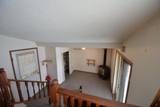 Photo 2: 8040 SPARROW Road in Prince George: North Foothills Manufactured Home for sale (PG City North)  : MLS®# R2748455
