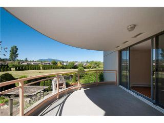 Photo 3: 207 4425 HALIFAX Street in Burnaby: Brentwood Park Condo for sale in "POLARIS" (Burnaby North)  : MLS®# V1078768