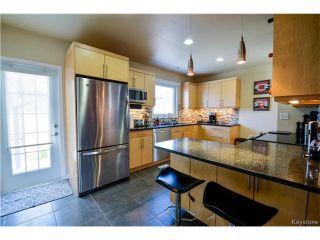 Photo 2: 1227 Warsaw Crescent in Winnipeg: Residential for sale (1Bw)  : MLS®# 1709160