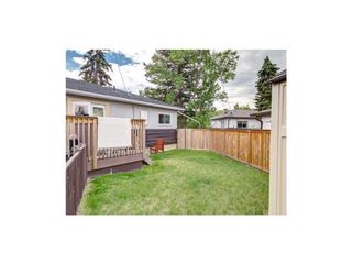 Photo 12: 6304 Bowview Road NW in Calgary: Bowness Duplex for sale : MLS®# A1038696