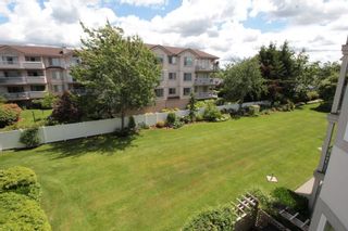 Photo 13: 310 20453 53 Avenue in Langley: Langley City Condo for sale in "Countryside Estates" : MLS®# R2178947