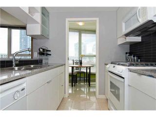 Photo 4: 802 939 EXPO Boulevard in Vancouver: Downtown VW Condo for sale in "Max II" (Vancouver West)  : MLS®# V877511