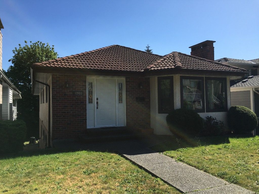 Main Photo: 4968 Clinton Street in Burnaby: South Slope House for sale (Burnaby South)  : MLS®# R2062457