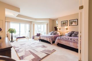 Photo 10: 2375 FOLKESTONE Way in West Vancouver: Panorama Village Townhouse for sale in "Westpointe" : MLS®# R2147678