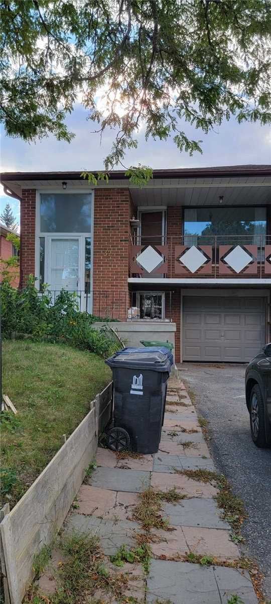 Main Photo: 32 Bedle Avenue in Toronto: Hillcrest Village House (Bungalow-Raised) for sale (Toronto C15)  : MLS®# C5834801