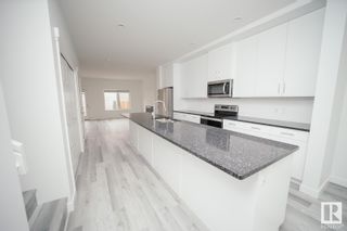 Photo 7: 10715 66 Avenue in Edmonton: Zone 15 House Half Duplex for sale : MLS®# E4354053