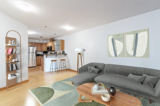 Photo 1: 404 1718 VENABLES STREET in Vancouver: Grandview Woodland Condo for sale (Vancouver East)  : MLS®# R2750064