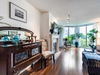 Photo 5: 313 60 RICHMOND Street in New Westminster: Fraserview NW Condo for sale in "GATEHOUSE PLACE" : MLS®# R2500986