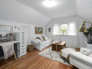 Photo 11:  in : Dunbar House for rent (Vancouver West)  : MLS®# AR139A