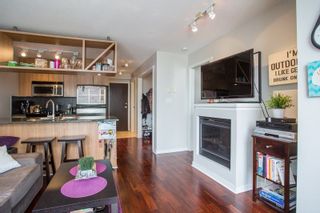 Photo 2: 2006 1010 RICHARDS Street in Vancouver: Yaletown Condo for sale in "The Gallery" (Vancouver West)  : MLS®# R2252672